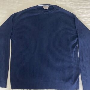Eddie Bauer Men's Deep Blue Crewneck Sweater